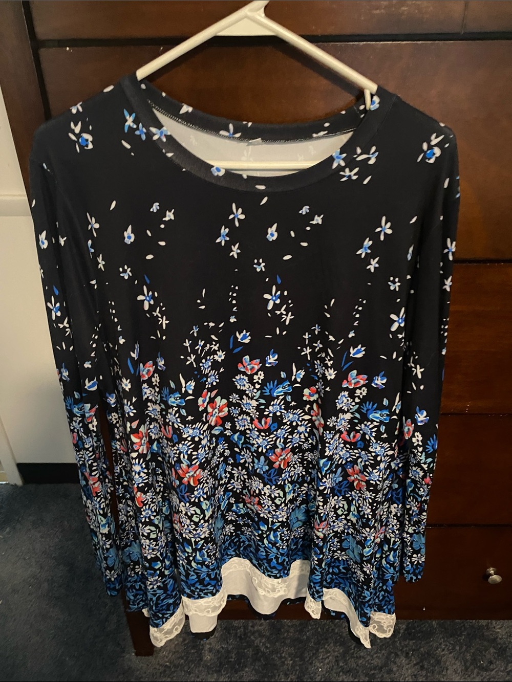 Women's Black Floral Long-Sleeve Blouse with Lace Hem